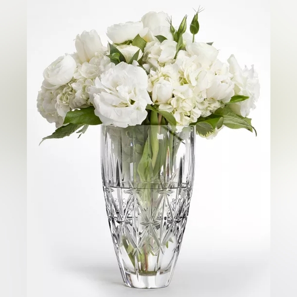 MARQUIS by Waterford Sparkle Vase - Picture 2 of 5